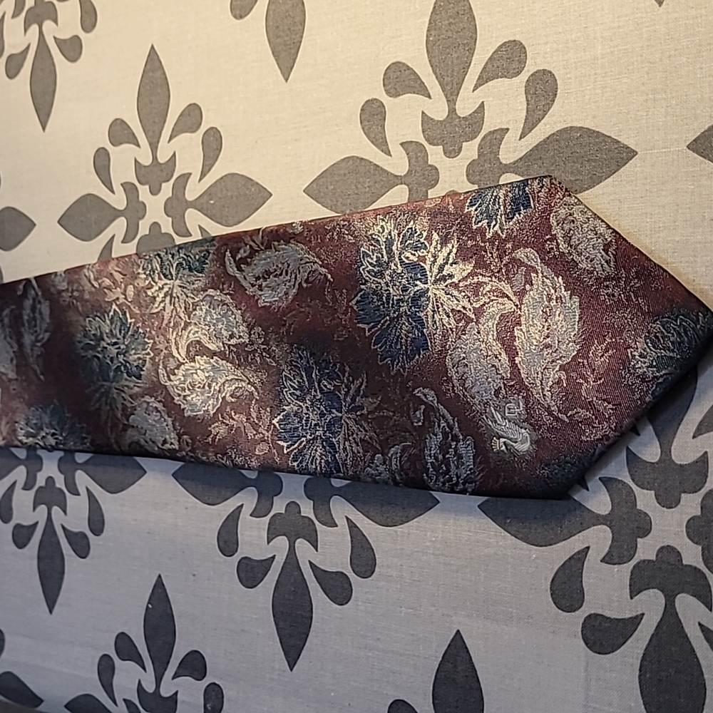 Don Loper Beverly Hills Burgandy Tie with Silver, Light Blue, and Blue accents.